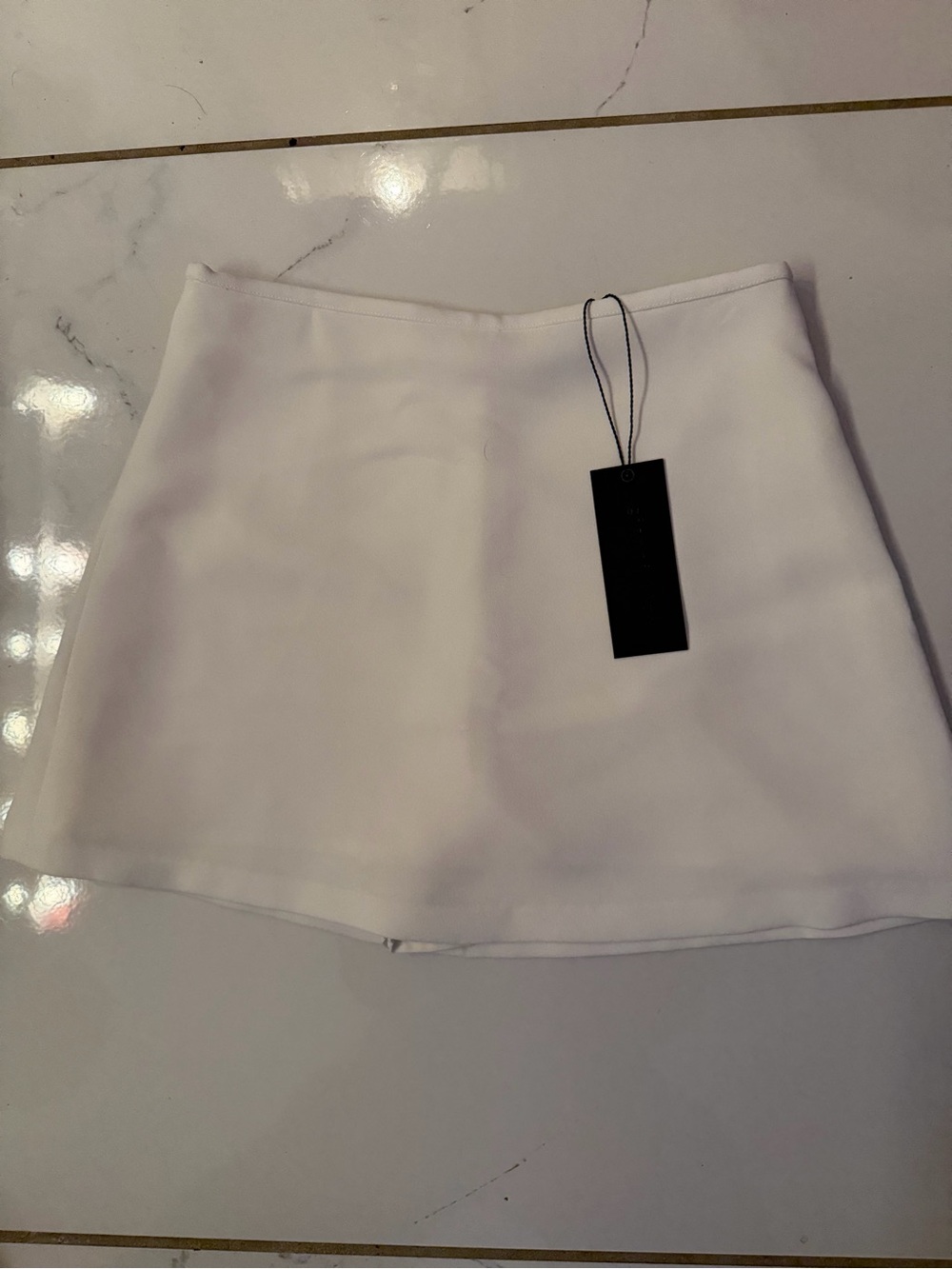 Gianni Bini White A-Line Mini Skort